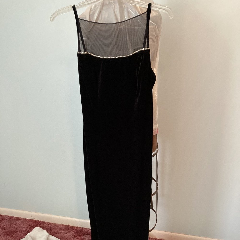 Sleek n Simple Formal
